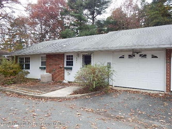 1st image of 276D Kingston Ct #100D