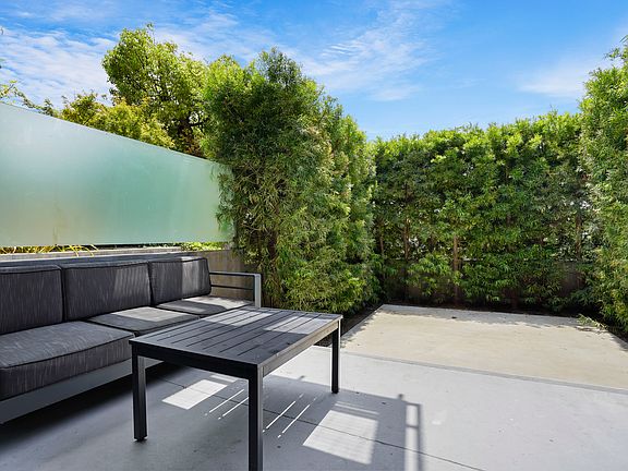 4th image of 1433 18th St APT 2