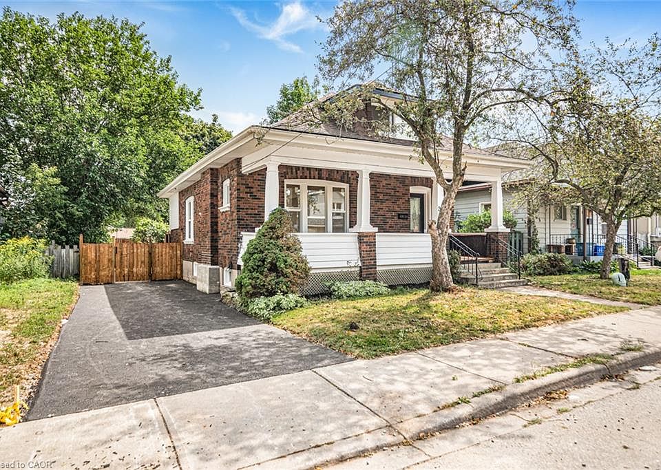1st image of 203 Brock St