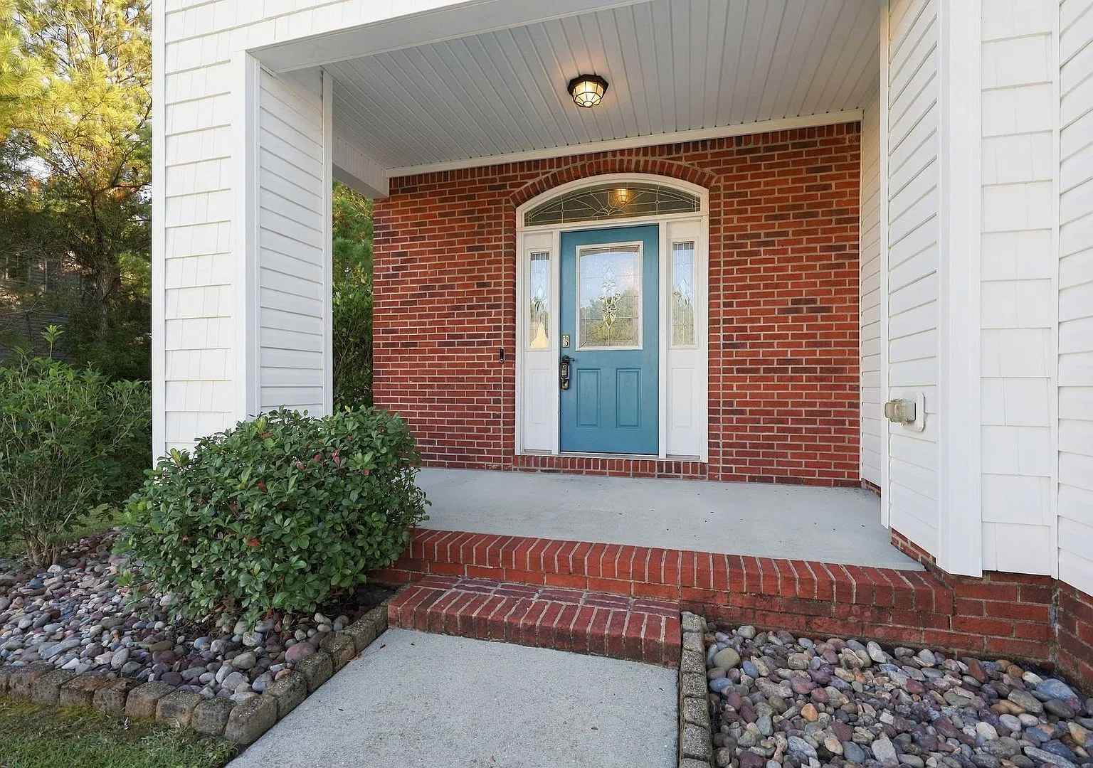 Welcome to Carolina Forest! Lawn Care & Quarterly Pest Service Included — Photo 4
