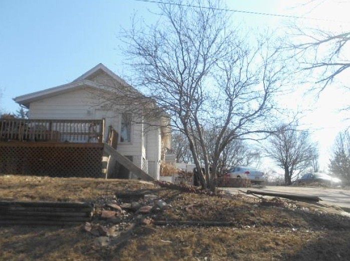 1st image of 5621 S 47th St