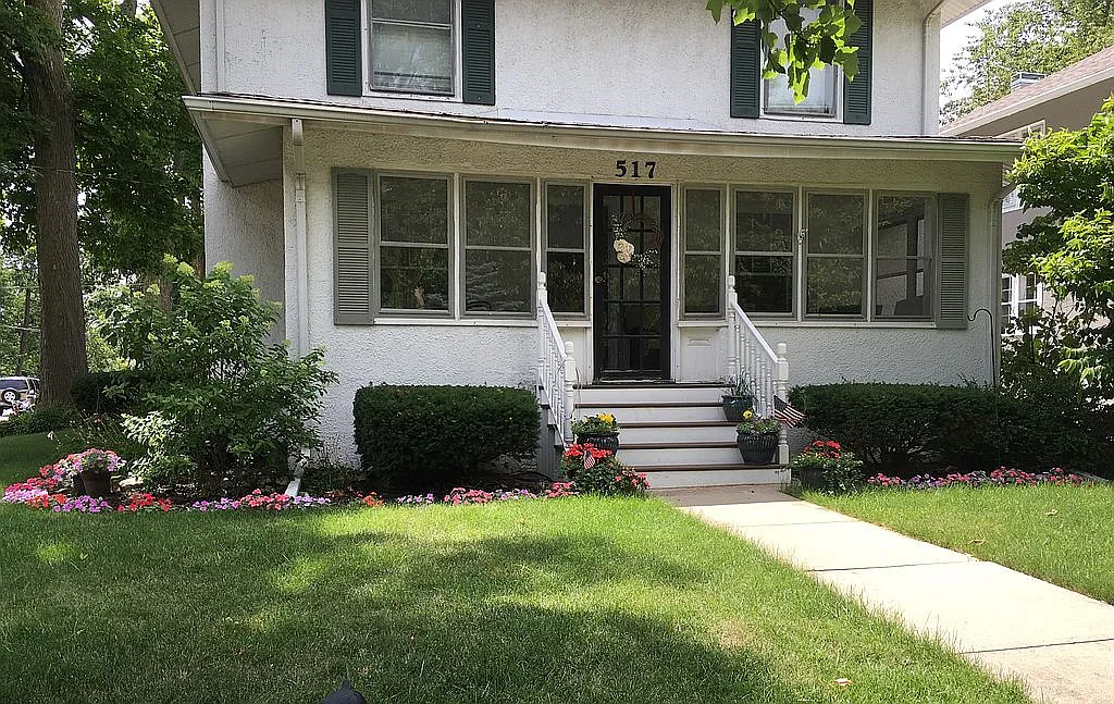 517 Vale St photo 1