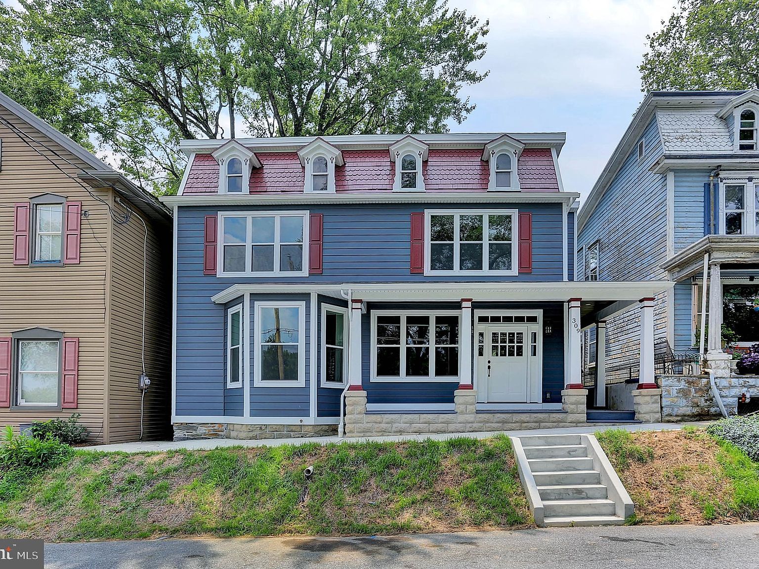 309 Front St, Boiling Springs, PA 17007 Zillow