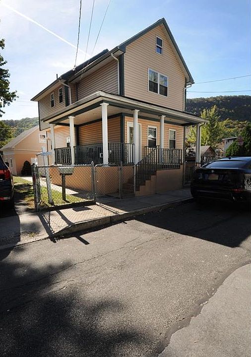 1st image of 12 Van Houten St