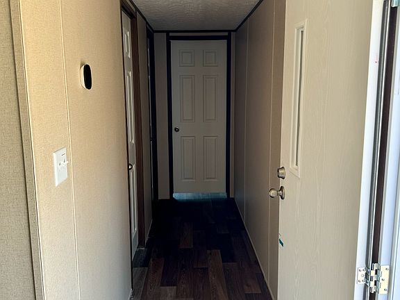 4th image of 207B S 17th St