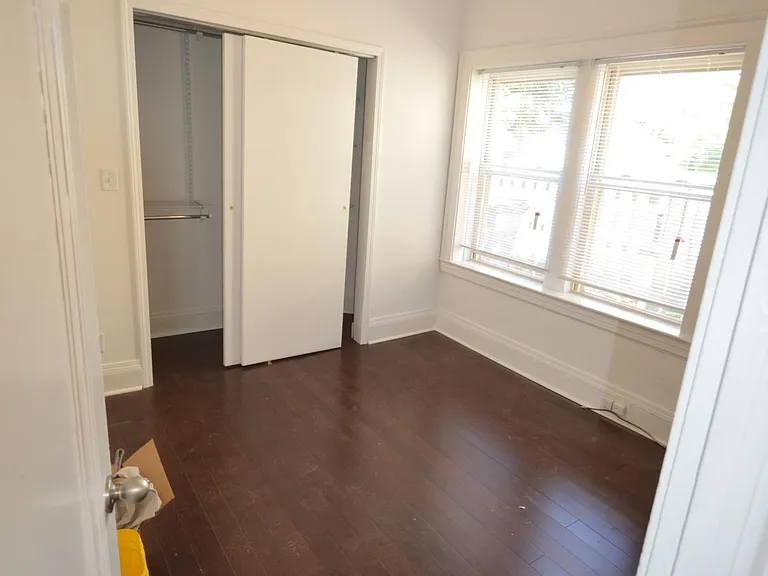 Riverview Red Door Living — Photo 19