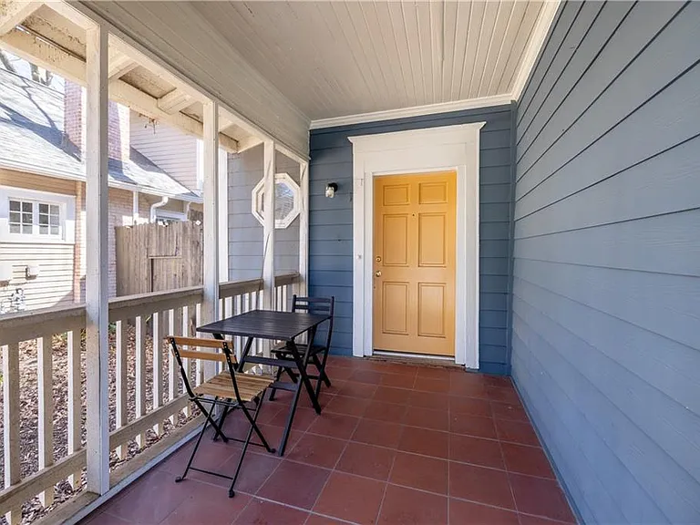 897 Argonne Ave NE #1 — Photo 1