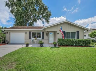 921 Anchorage Ln, Palm Harbor, FL 34685