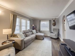 486 NE Meadowbrook Rd, Kansas City, MO 64119