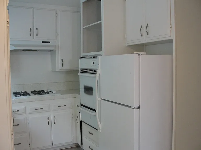 4415 Hamilton St #8 — Photo 8