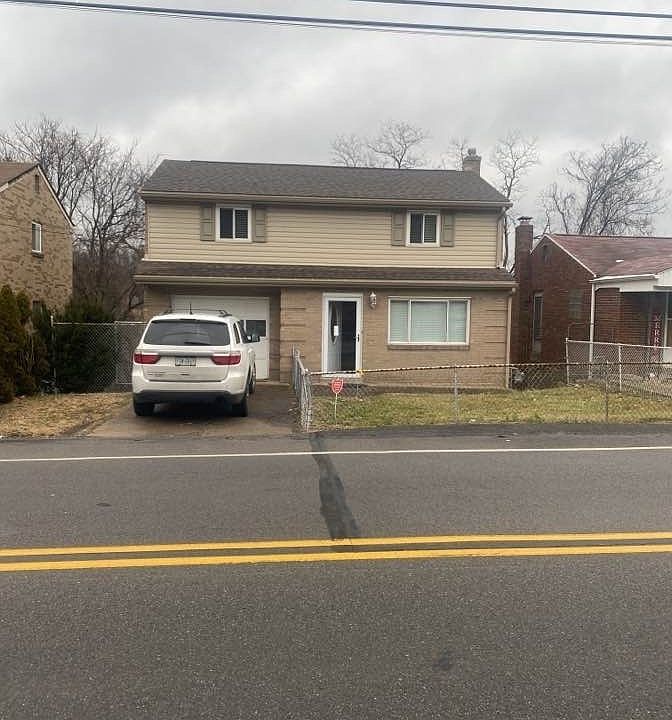 1st image of 718 McCoy Rd