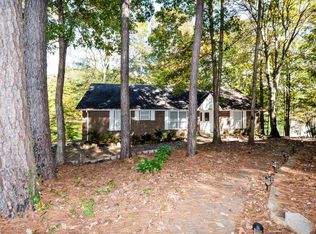 157 Lakeview Cir, Alexander City, AL 35010