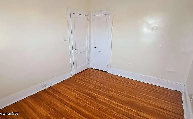 611 Colfax Ave — Photo 10