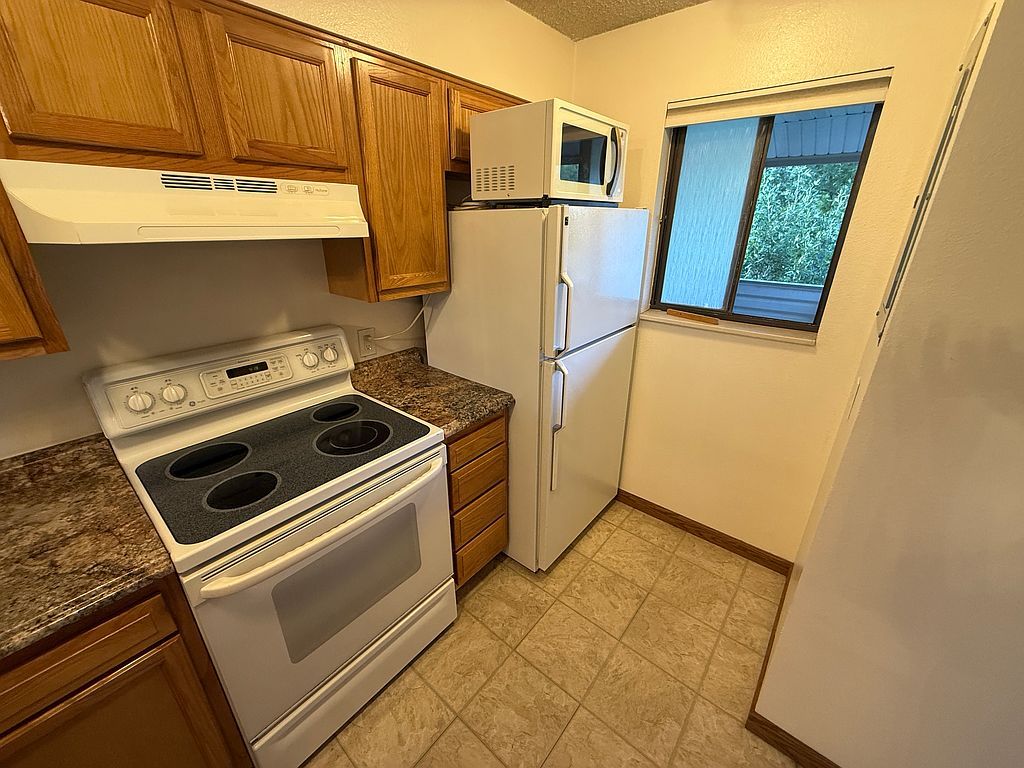 1705 Heatheridge Rd Unit 204