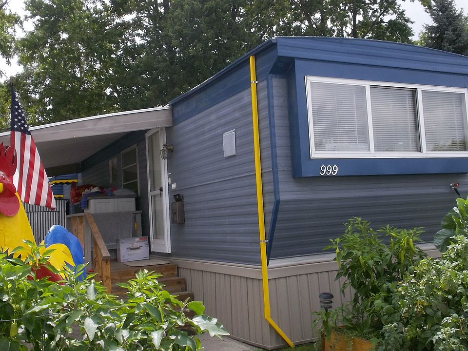 1st image of 999 Marie Ln