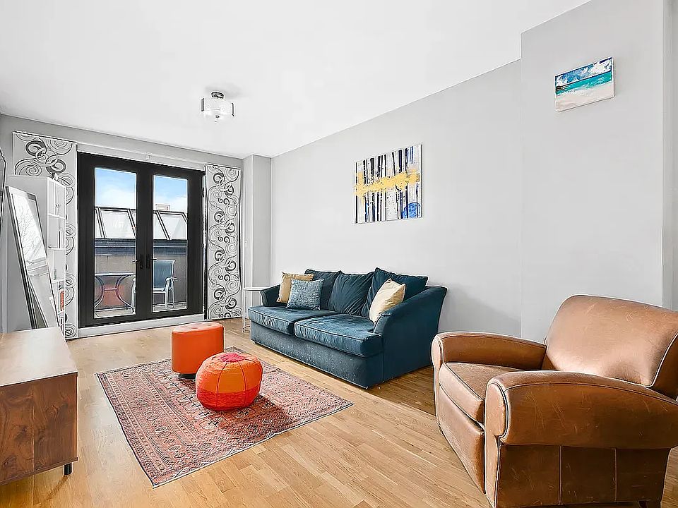 1st image of 500 4th Ave APT 8J