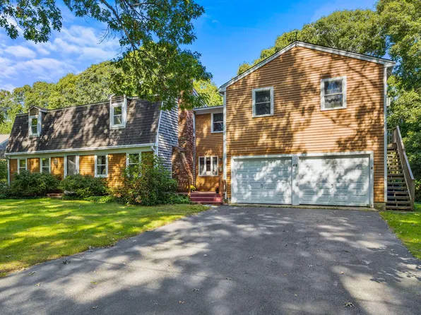 45 Coleridge Drive, Falmouth, MA 02540