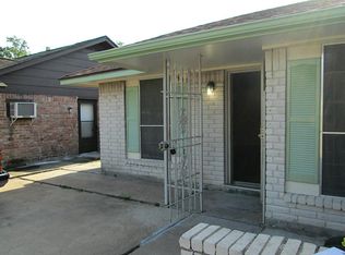 12415 Ladbroke Ln, Houston, TX 77039