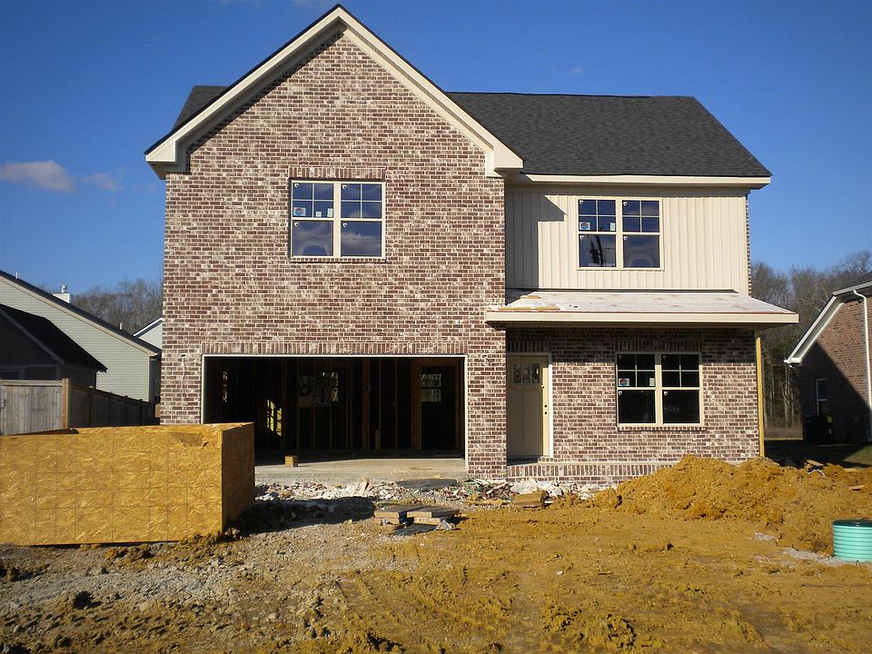 1st image of 1030 Selous Dr