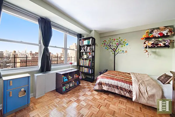 Sold by Halstead Real Estate | media 5