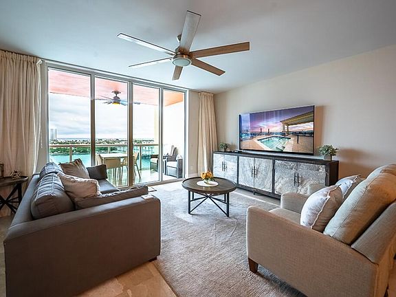 4th image of 2640 Lake Shore Drive #1208
