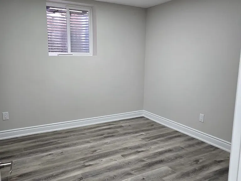 5353 Glen Erin Dr — Photo 7