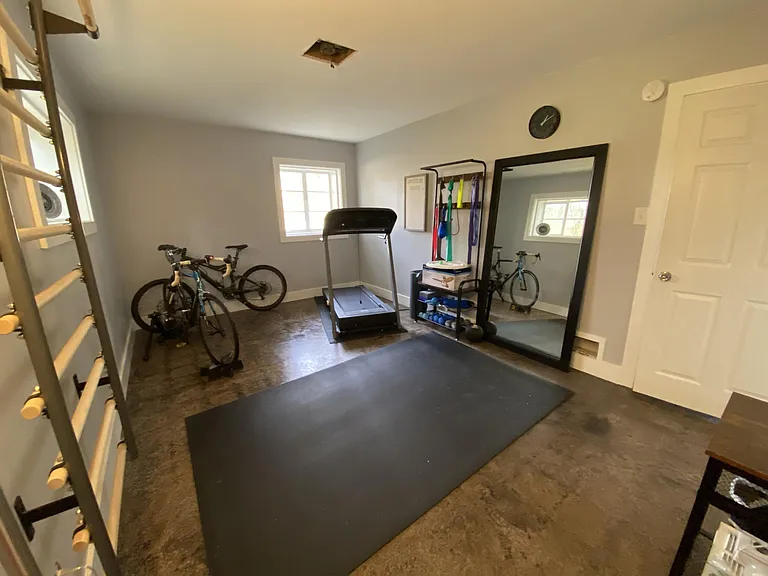 4975 Lake Forrest Dr — Photo 38