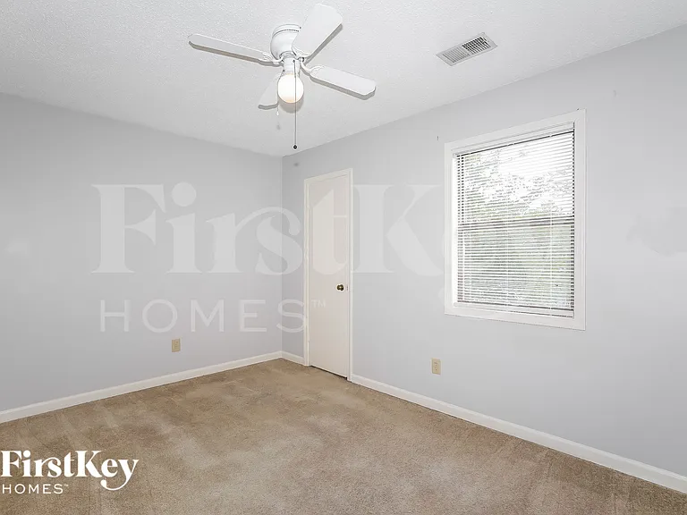 1389 Millstream Trl — Photo 12