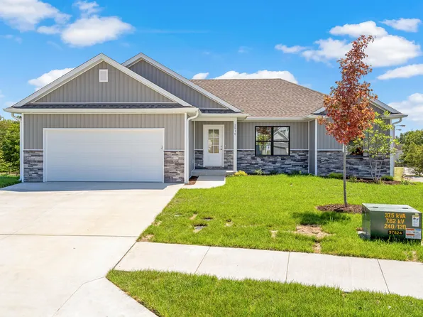 5916 Huntington Ct, Columbia, MO 65202