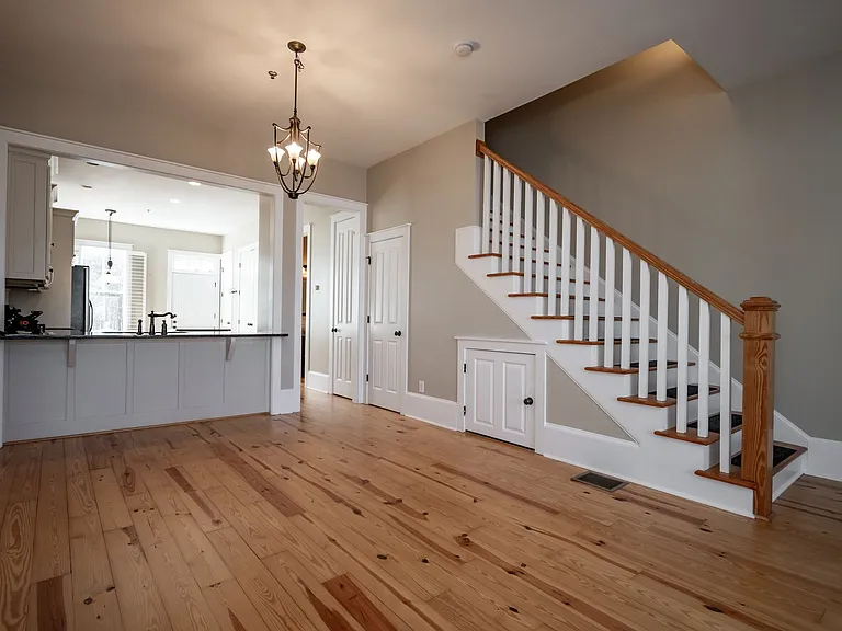 83 Charter Oak Dr — Photo 6