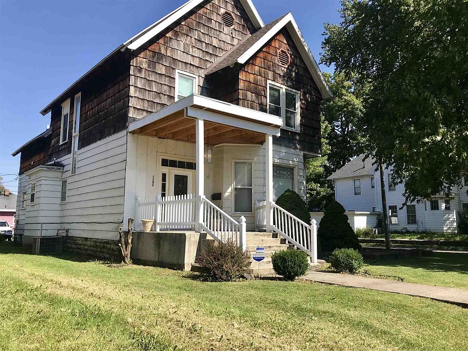 2nd image of 1302 W 4th St