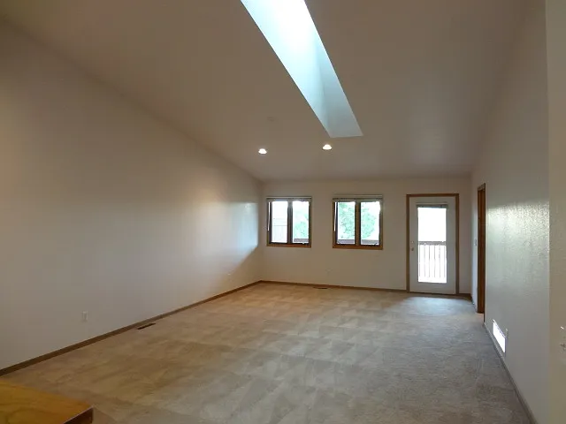 1618 Northbrook Dr #1 — Photo 4