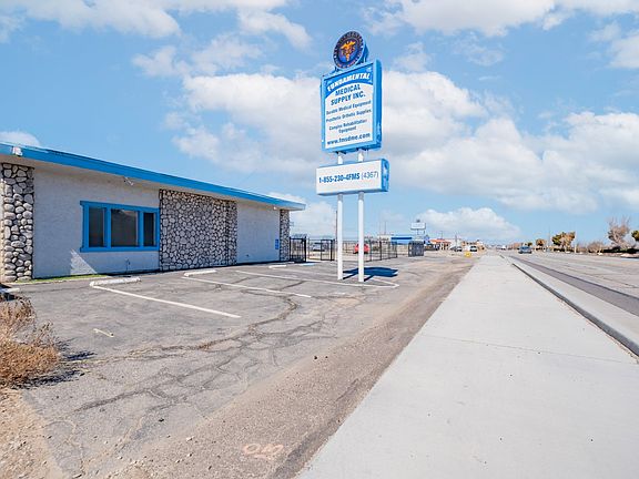 3rd image of 42347 Sierra Hwy