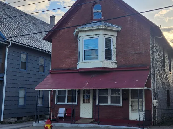 18 Bridge Street, St Johnsville, NY 13452