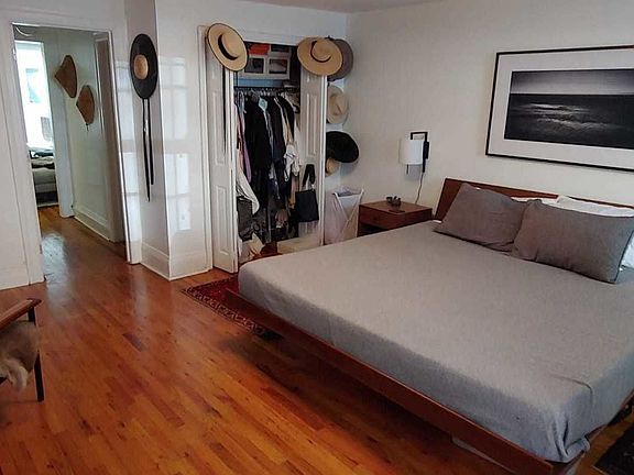 4th image of 120 Waverly Pl Ph 1