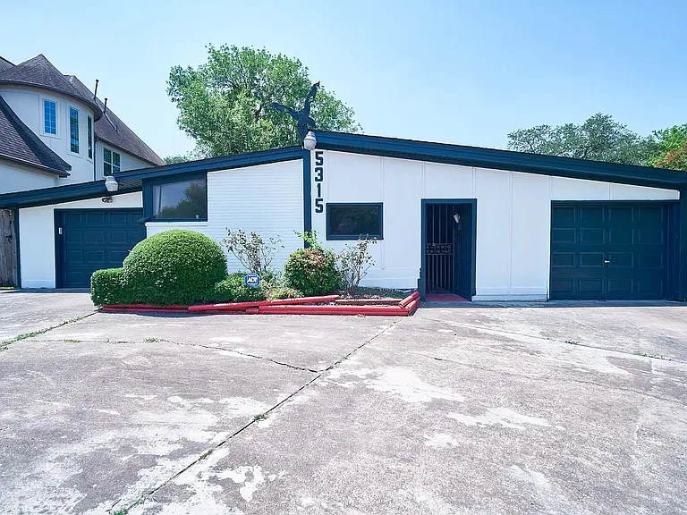 5315 Beechnut St — Photo 2