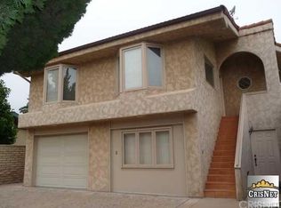 9720 Aura Ave, Northridge, CA 91324