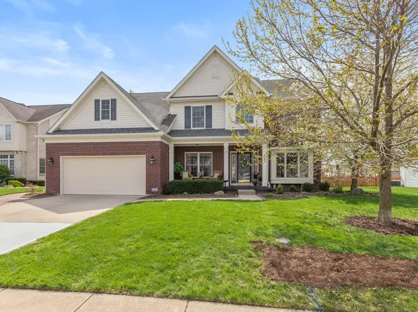 8593 Holm Mountain Cir, Avon, IN 46123