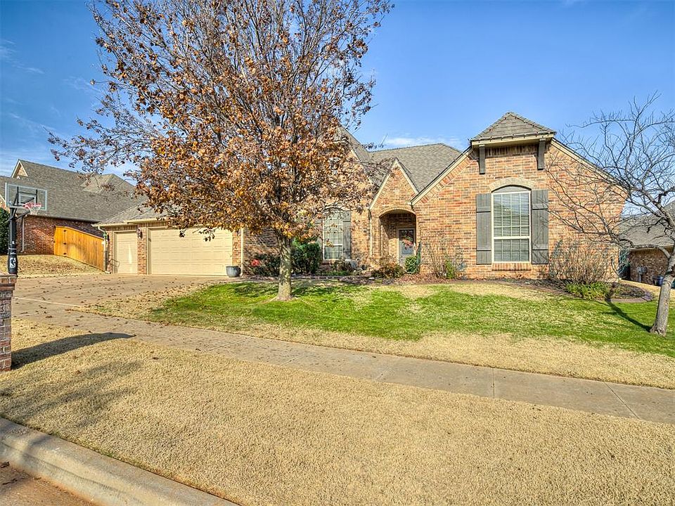 1st image of 1713 NW 193rd Cir