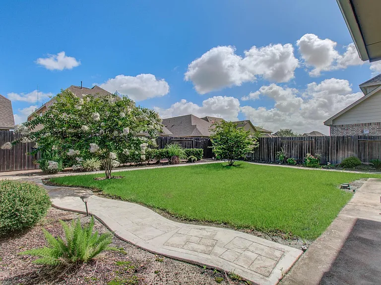 3014 Roberta Sue Dr — Photo 40