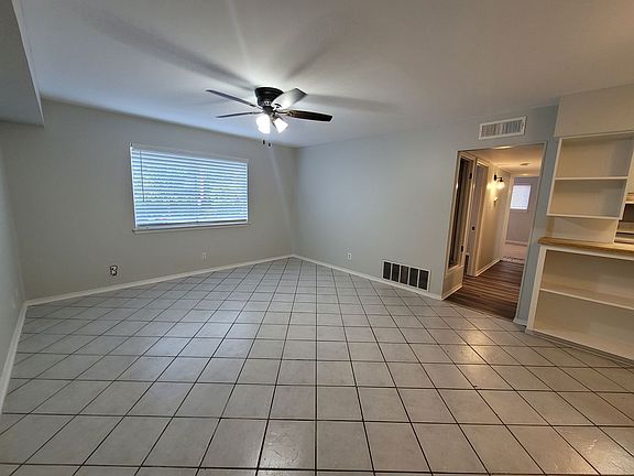 5th image of 219 W Silver Sands Dr APT 5