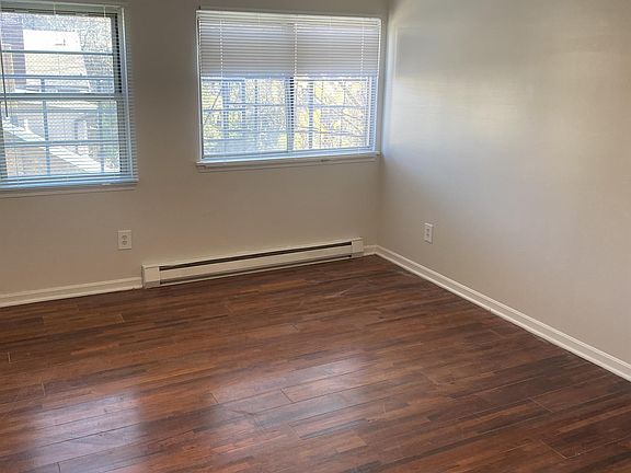 2nd image of 319 Northern Ave #6