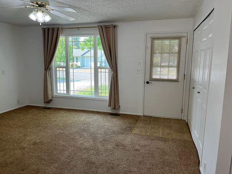 1710 E Jenny Lynn Ln — Photo 19