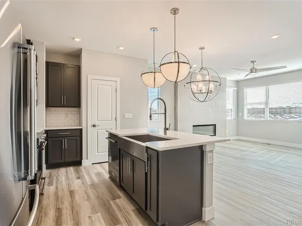 304 Geneva St, Aurora, CO 80010