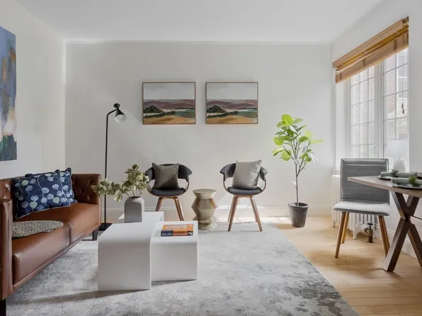 285 Harvard St APT 103, Cambridge, MA 02139