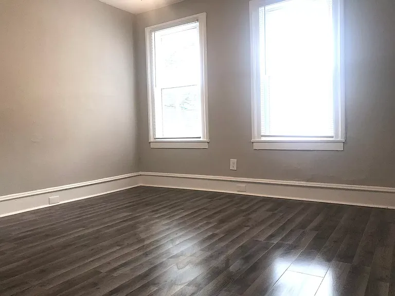 4313 Apple Ave — Photo 6