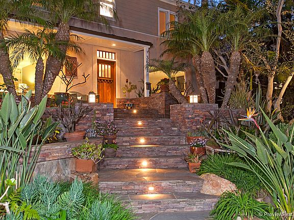 2nd image of 3621 Plumosa Dr