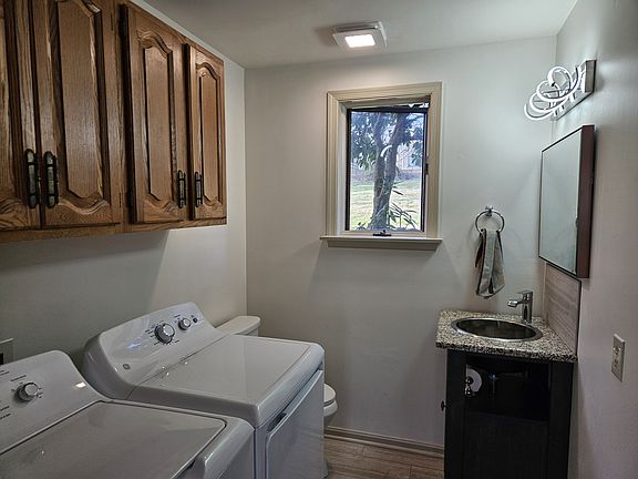 Half bath/laundry