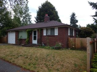 8844 34th Ave SW, Seattle, WA 98126