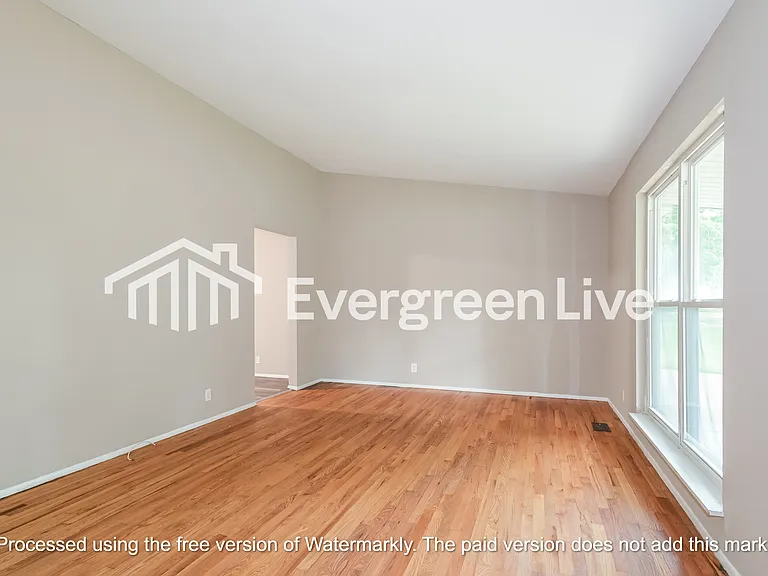 30 Cheyenne Dr — Photo 3